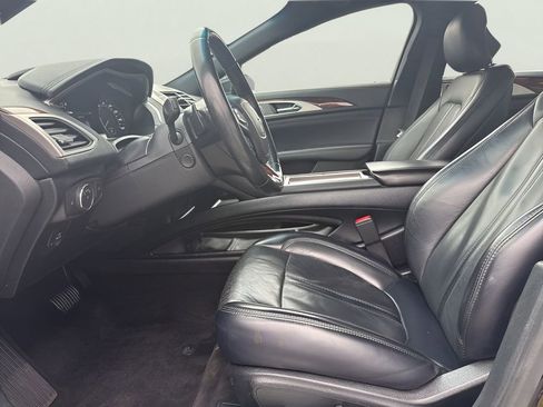 Used 2019 Lincoln MKZ Reserve w/ Luxury Package image 13