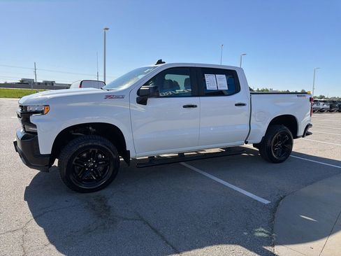 Used 2021 Chevrolet Silverado 1500 LT Trail Boss w/ Bed Protection Package AWD/4WD image 6