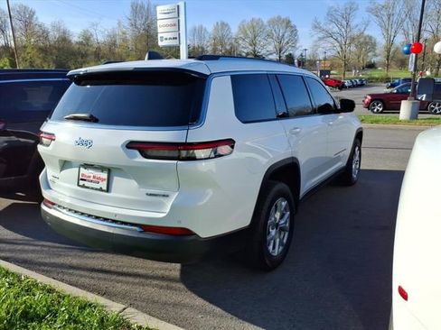 Used 2023 Jeep Grand Cherokee L Limited w/ Luxury Tech Group II image 6