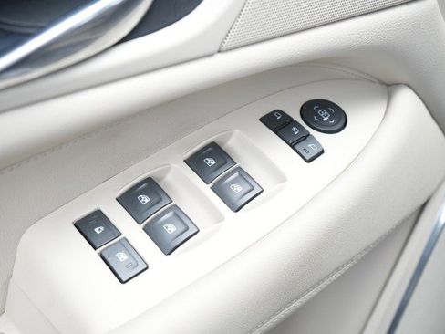 Used 2020 Cadillac Escalade Luxury image 36