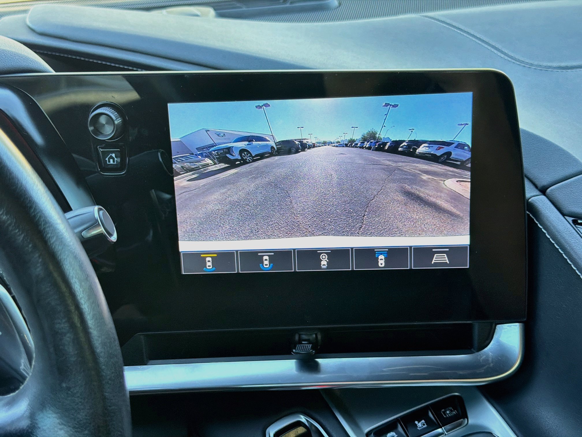 Used 2020 Chevrolet Corvette Stingray Preferred Cpe w/ 2LT Preferred Equipment Group RWD image 14