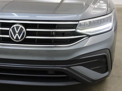 Used 2022 Volkswagen Tiguan SE FWD image 8
