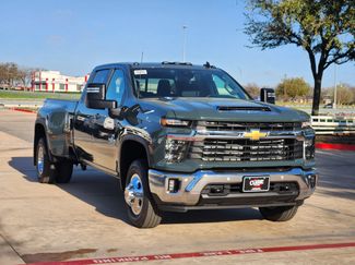 New 2026 Chevrolet Silverado 3500 LT w/ Texas Edition video 2