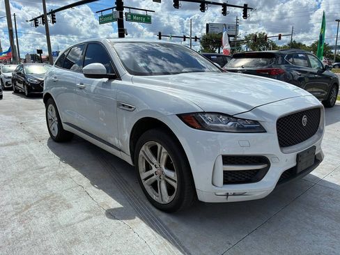 Used 2017 Jaguar F-PACE R-Sport AWD/4WD image 2