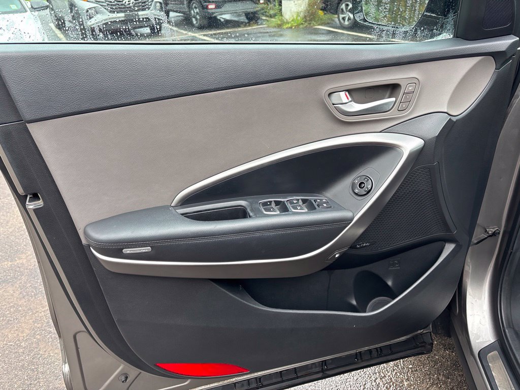Used 2017 Hyundai Santa Fe Sport AWD/4WD image 17