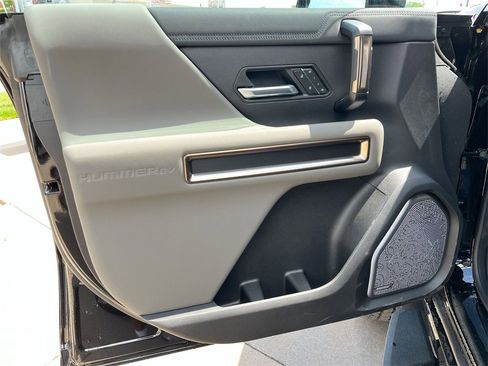 New 2025 GMC Hummer EV 3X image 14