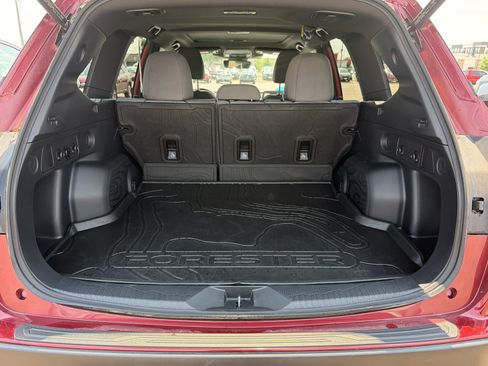 Certified 2025 Subaru Forester Premium w/ Convenience Package #1 AWD/4WD image 18