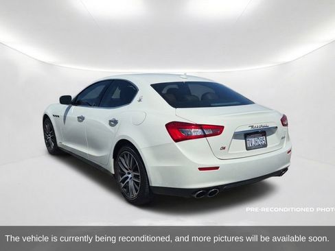 Used 2017 Maserati Ghibli RWD image 8