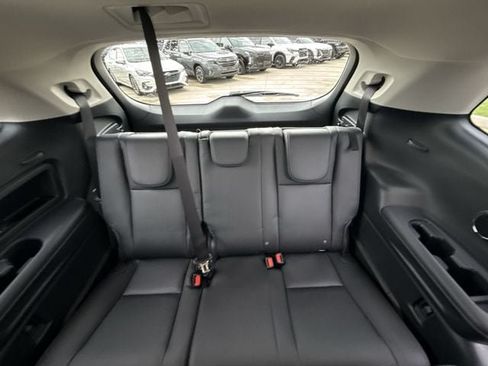 Used 2026 Subaru Ascent Limited AWD/4WD image 24