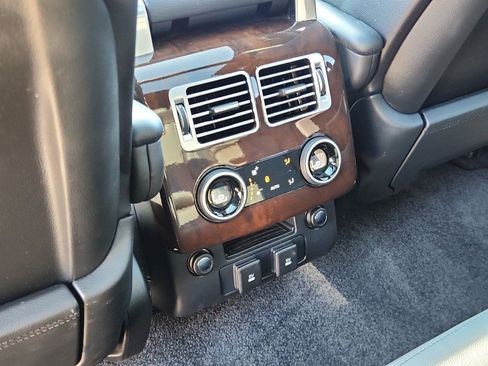 Used 2021 Land Rover Range Rover AWD/4WD image 13