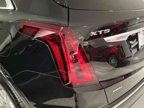 Certified 2024 Cadillac XT5 Luxury AWD/4WD image 13