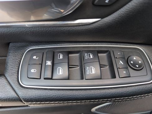 Used 2020 RAM 1500 Laramie w/ Sport Appearance Package image 16