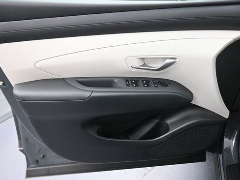 New 2026 Hyundai Tucson SEL FWD image 10