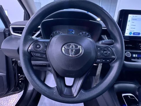 Used 2023 Toyota Corolla LE image 15