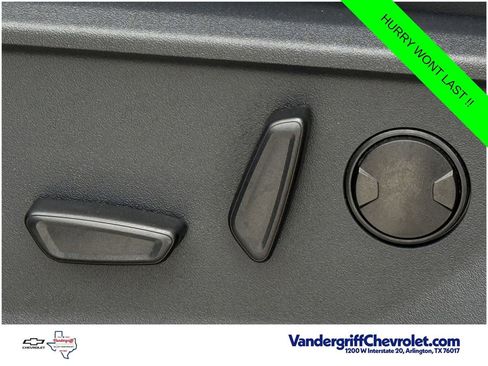 Used 2025 Ford Expedition Active AWD/4WD image 22