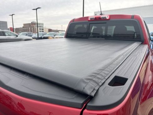 Used 2023 Chevrolet Colorado LT w/ LT Convenience Package II image 5