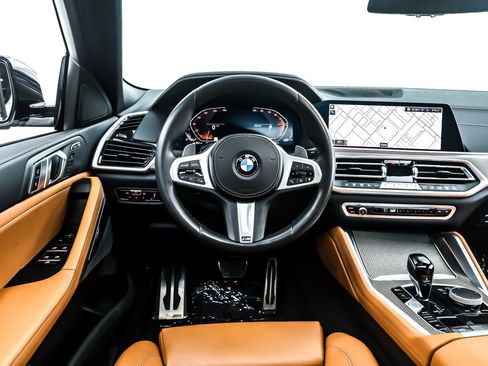 Used 2022 BMW X6 xDrive40i w/ M Sport Package image 5