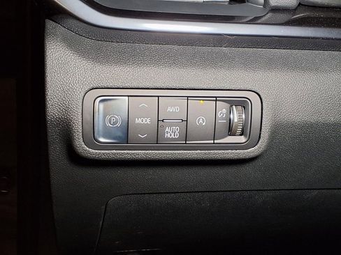 New 2026 GMC Terrain AT4 AWD/4WD image 17