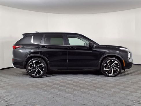New 2024 Mitsubishi Outlander SE FWD image 33