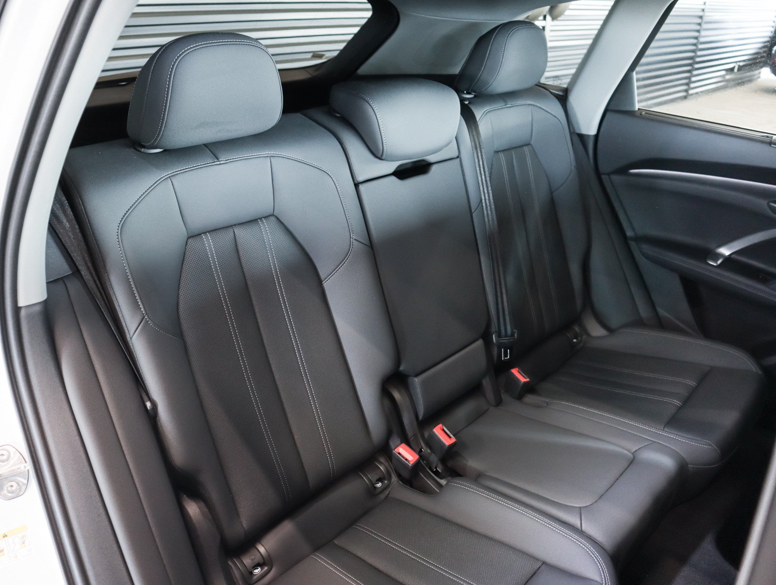Used 2025 Audi Q5 Premium w/ Premium Plus AWD/4WD image 11