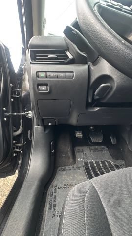 Used 2023 Nissan Sentra SV FWD image 12