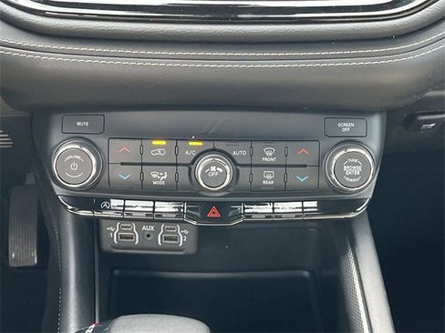 Used 2021 Dodge Durango GT image 15