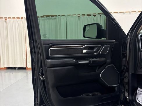 Used 2020 RAM 1500 Laramie AWD/4WD image 19