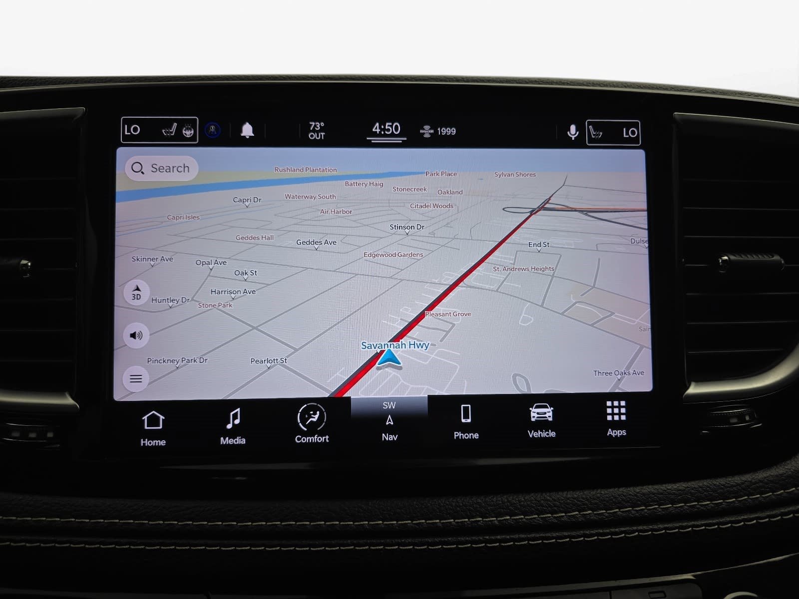 Used 2021 Chrysler Pacifica Limited w/ Uconnect Theater Family Group FWD image 19
