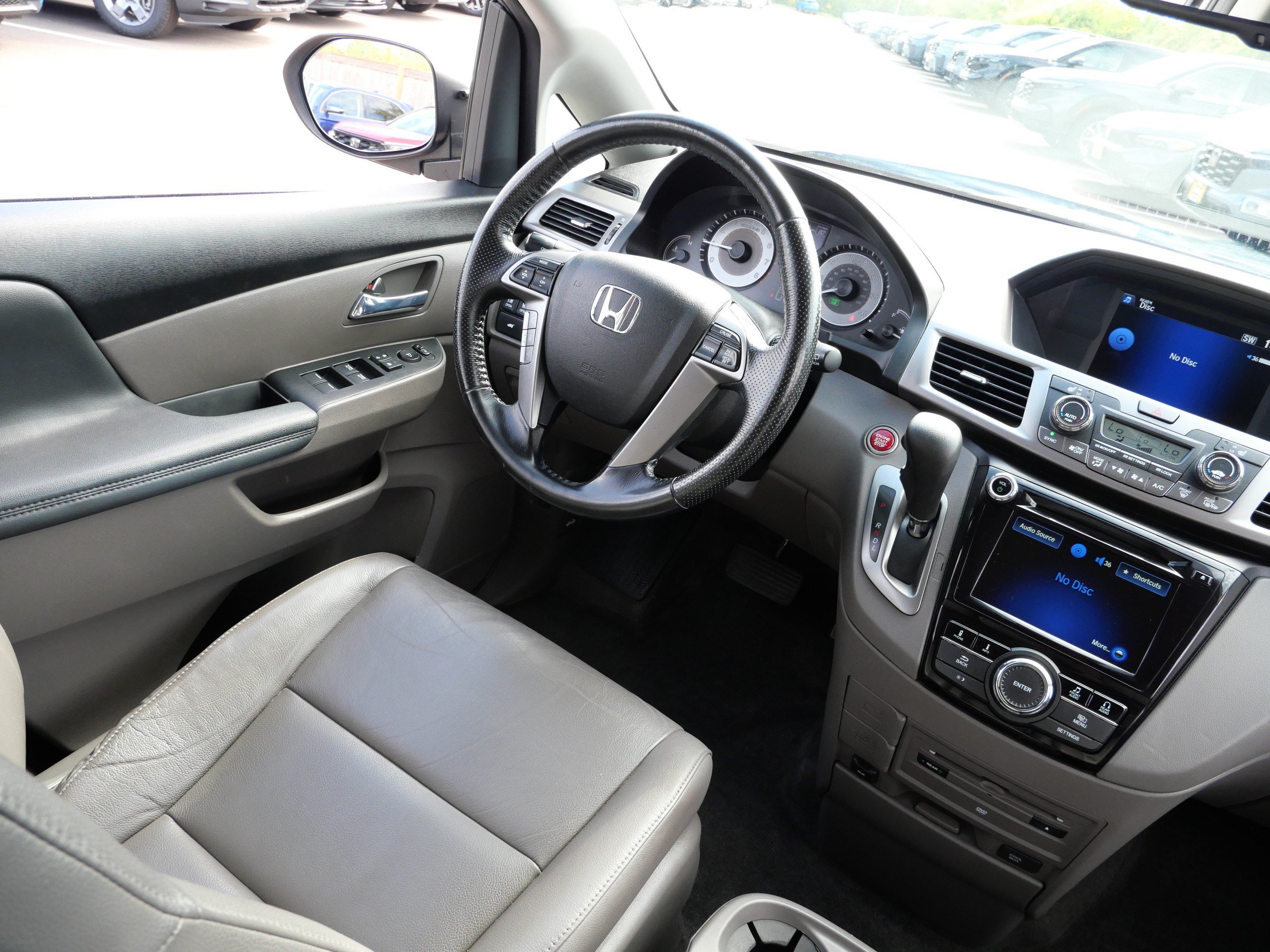 Used 2016 Honda Odyssey EX-L image 9
