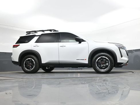 New 2026 Nissan Pathfinder Rock Creek AWD/4WD image 39
