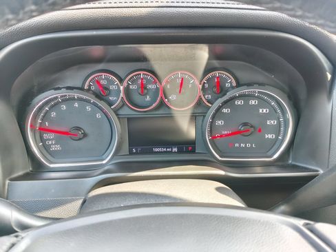 Used 2019 Chevrolet Silverado 1500 LTZ AWD/4WD image 24