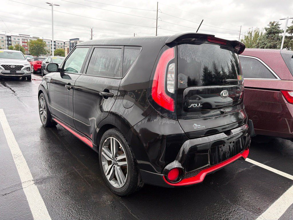 Used 2015 Kia Soul + FWD image 2