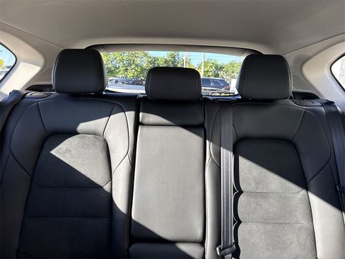 Used 2018 MAZDA CX-5 Touring w/ Preferred Equipment Package image 19