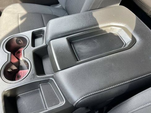 Used 2021 Chevrolet Silverado 1500 Custom AWD/4WD image 29