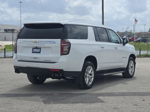 Used 2023 Chevrolet Suburban Premier image 5