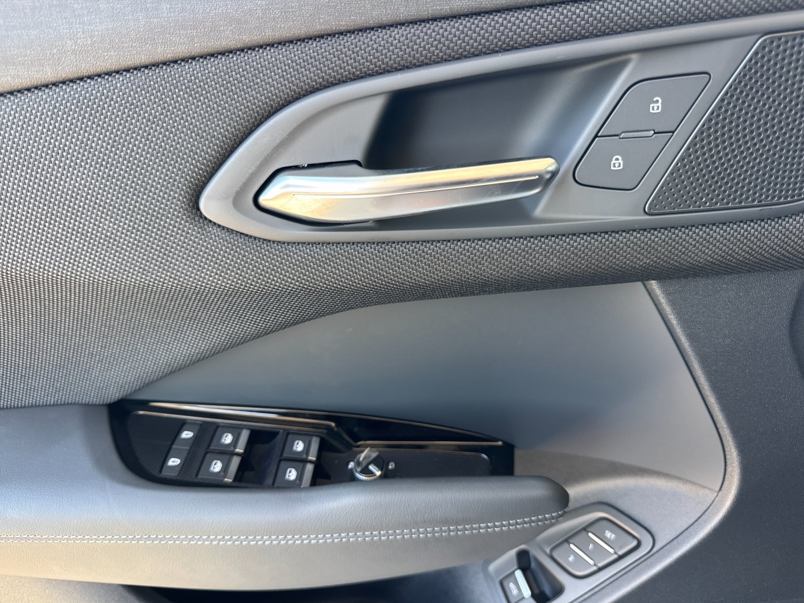 New 2026 Audi Q3 quattro 2.0T AWD/4WD image 11