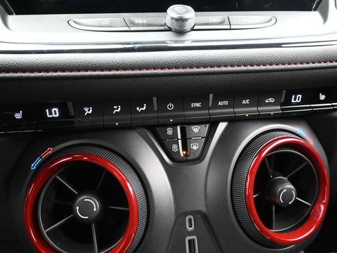 Used 2024 Chevrolet Blazer RS FWD image 14