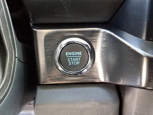 New 2026 Ford F250 Lariat w/ Black Appearance Package image 25