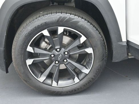 Used 2025 Chevrolet Equinox RS FWD image 33