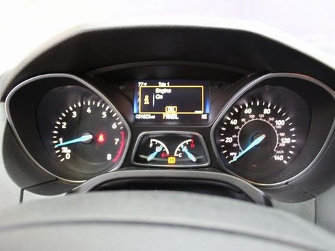 Used 2018 Ford Focus SE image 15