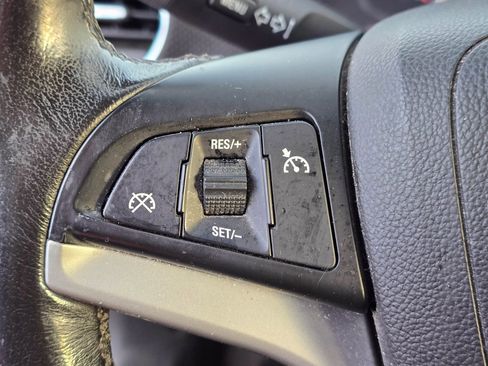 Used 2012 Chevrolet Cruze LT image 18