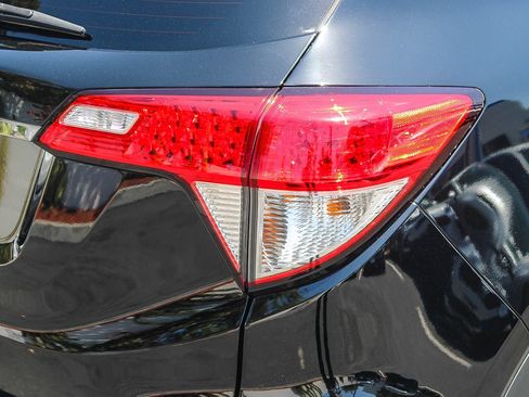 Certified 2021 Honda HR-V EX image 10
