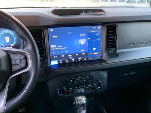 Used 2025 Ford Bronco Big Bend AWD/4WD image 7