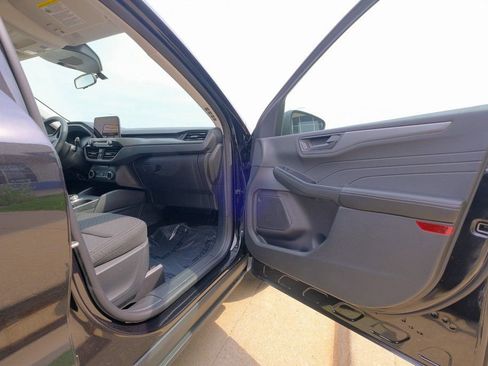 New 2025 Ford Escape Active image 15