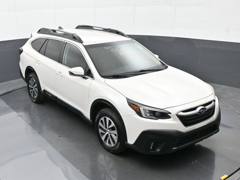 Used 2021 Subaru Outback Premium AWD/4WD image 32