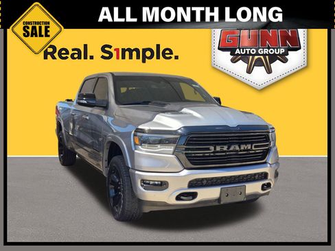 Used 2022 RAM 1500 Laramie AWD/4WD image 1