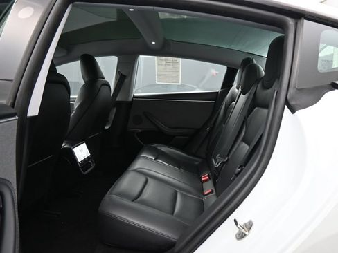 Used 2024 Tesla Model 3 Standard Range RWD image 16