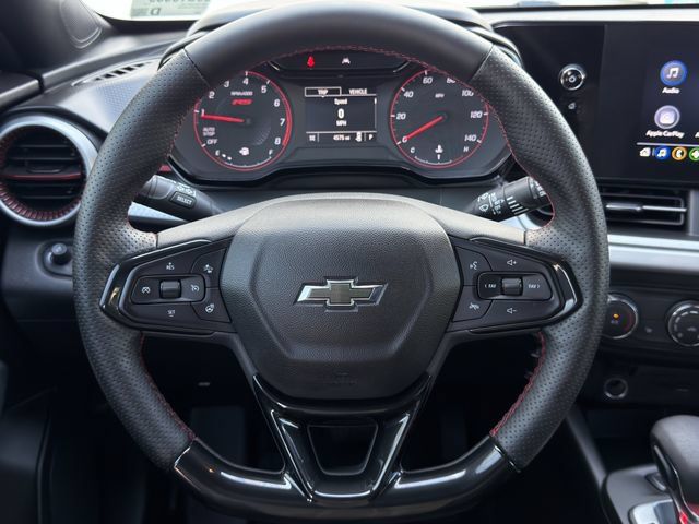 New 2026 Chevrolet Trax RS w/ Sunroof Package FWD image 12