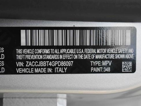Used 2016 Jeep Renegade Latitude AWD/4WD image 21