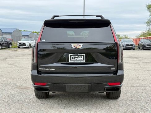 Used 2023 Cadillac Escalade Sport Platinum AWD/4WD image 7